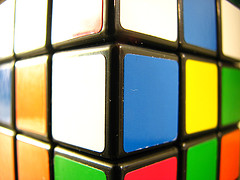 rubik_small test caption